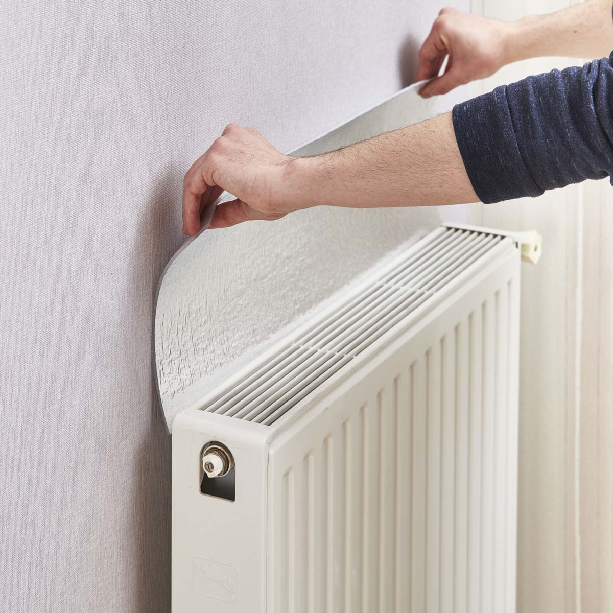 Plaque isolante pour radiateur ou porte